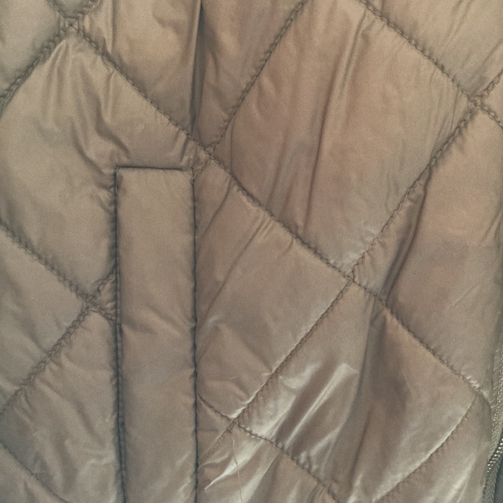 Quilted Ribbed cuff Jacket - Picture 3 of 5